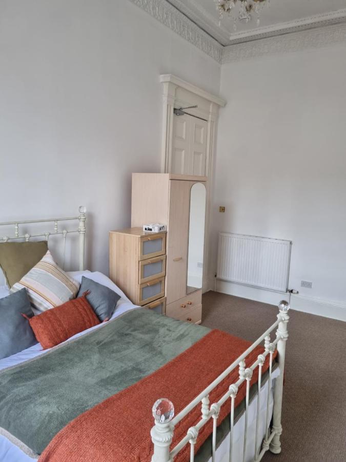 3 Double-Bed Georgian Apartment In Prime Location Edinburgh Exterior foto